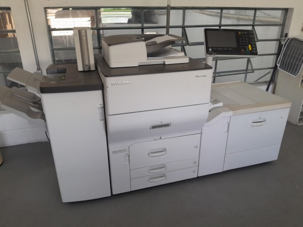 Impressora digital RICOH C5100