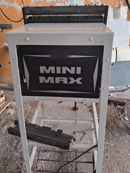 Vende-se Encadernadora Wire-O - Minimax - 3 por 1